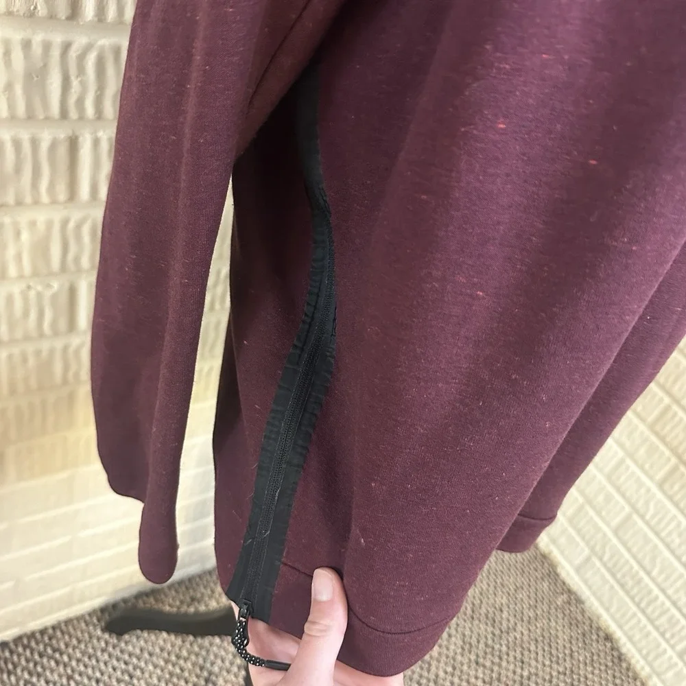 Nike Sportwear Tech Fleece Funnel Neck Hoodie Burgundy Black Large Loungewear